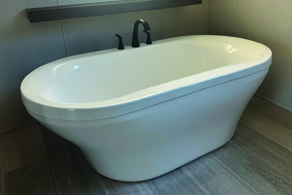 Pedestal Tub